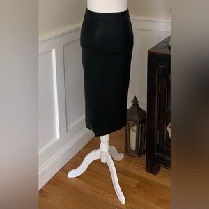 Black Pencil Skirt Faux Leather with embossed croc pattern. Size XS 4 US